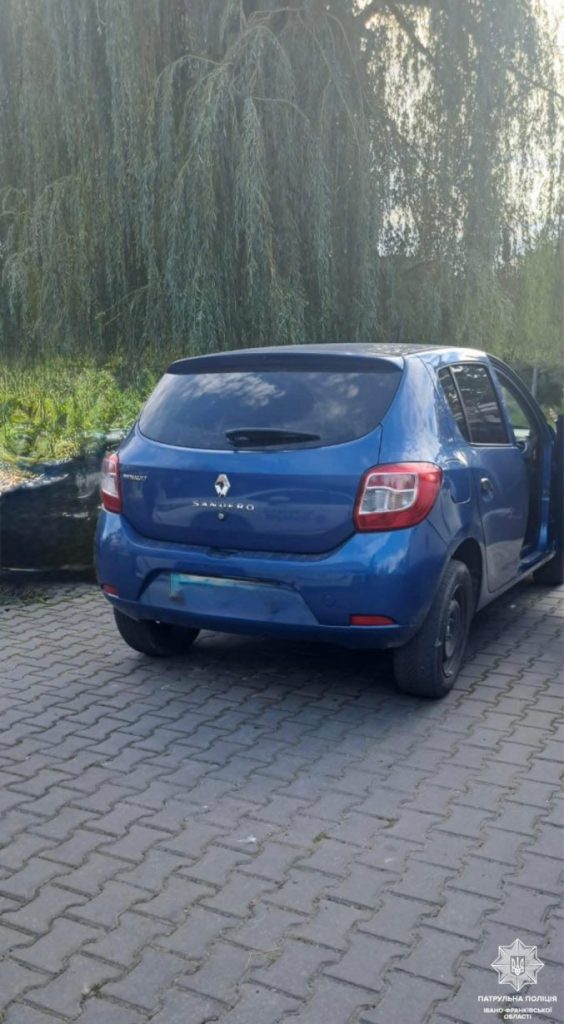 П’яний водій у Франківську намагався втекти від поліції і був затриманий