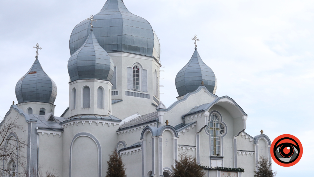 Графік церковних служб у храмах Калуша на свято Воздвиження Чесного Хреста