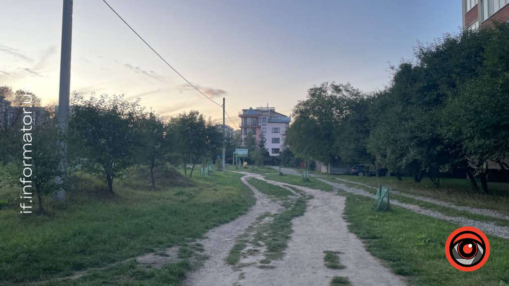 Управління архітектури роз’яснило причини будівництва дороги між Гурика та Ленкавського у Франківську