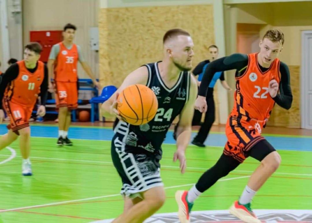 В Івано-Франківську розпочався новий баскетбольний турнір «West Basketball League» (ФОТО)