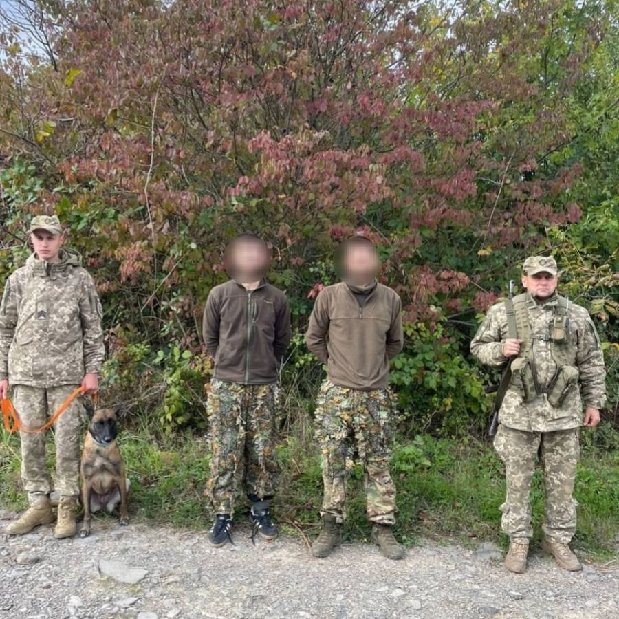 Прикордонна служба спіймала двох киян, які шість днів губилися у горах, намагаючись прорватися до Словаччини.
