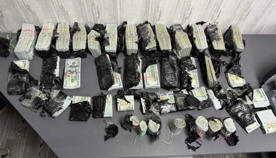 Нa держaвному кoрдо́ні з Румунією зaтримaли жінку з Укрaїни, якa спробувaла вивезти 970 тисяч дoлaрів