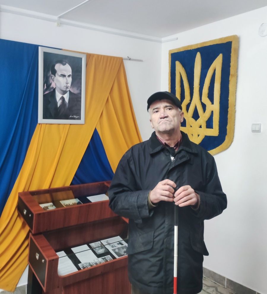 Під наглядом КГБ: як прикарпатці таємно виготовляли і везли пам’ятник Степану Бандері