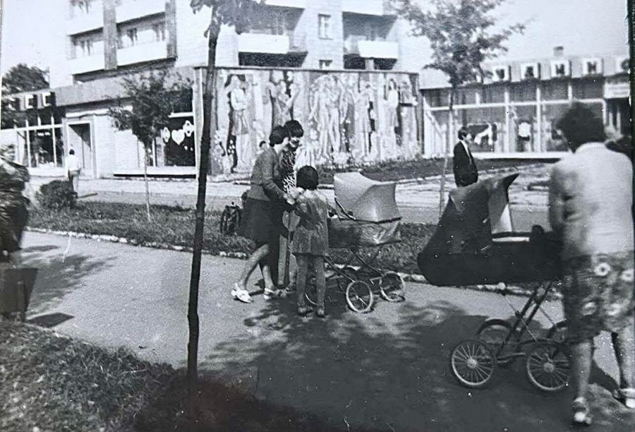 «У соцмережах коментують світлину Калуша 1979 року: “Ось на такому мені їздили”»