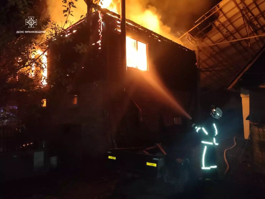 У Вигодській громаді під час пожежі в будинку травмувався чоловік