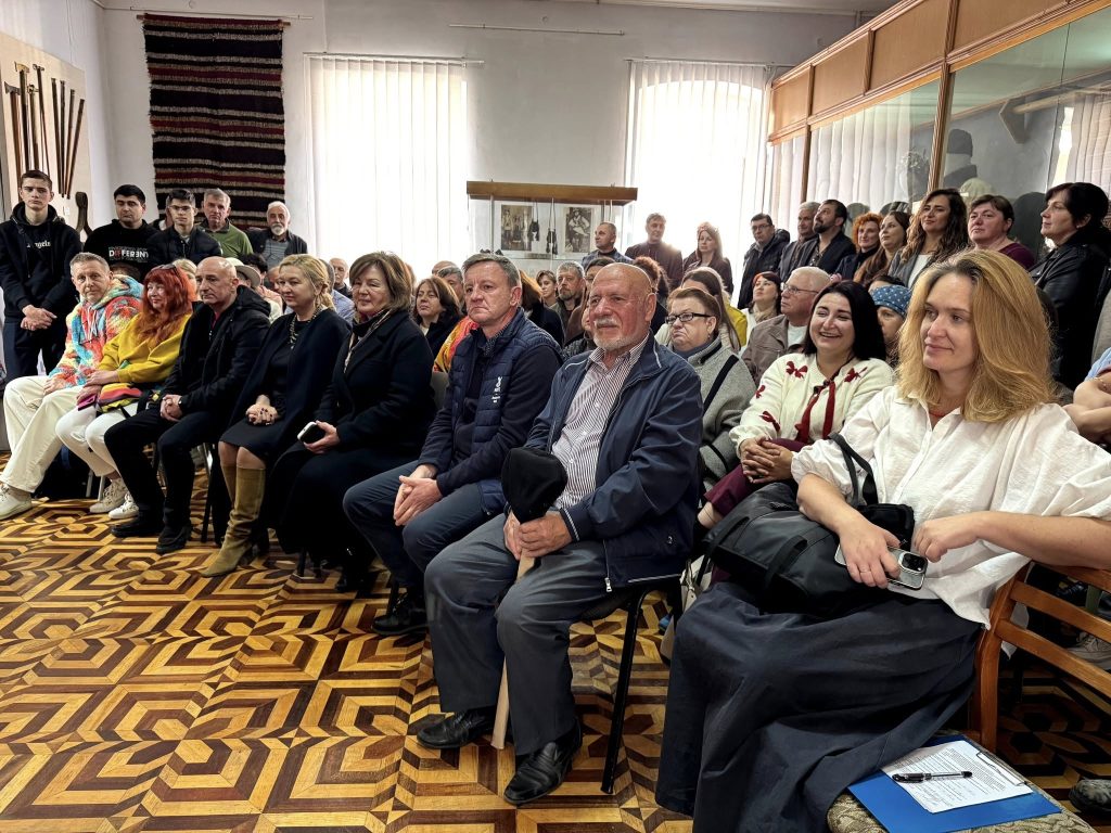 В Косові відкрили інтерактивний музей гуцульського різьблення по дереву