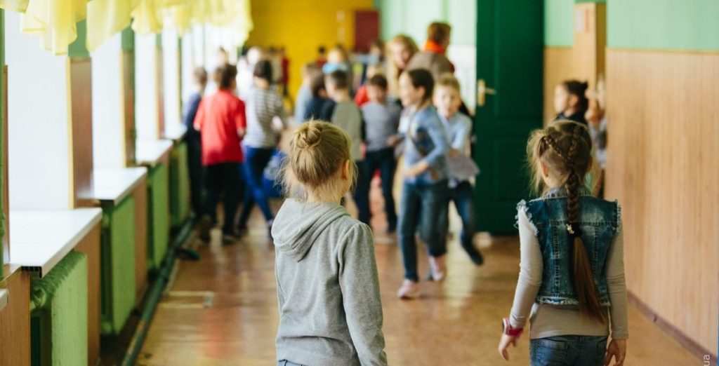 У школах Івано-Франківська скликають позачергові збори батьків через зростання числа дорожньо-транспортних пригод
