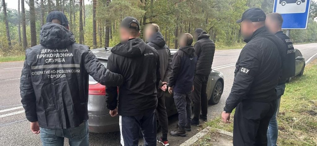 На Волині викрили схему нелегального переправлення чоловіків за кордон.