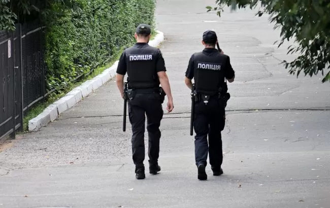 В Івано-Франківську посилять поліцейські наряди через збільшення випадків хуліганства.