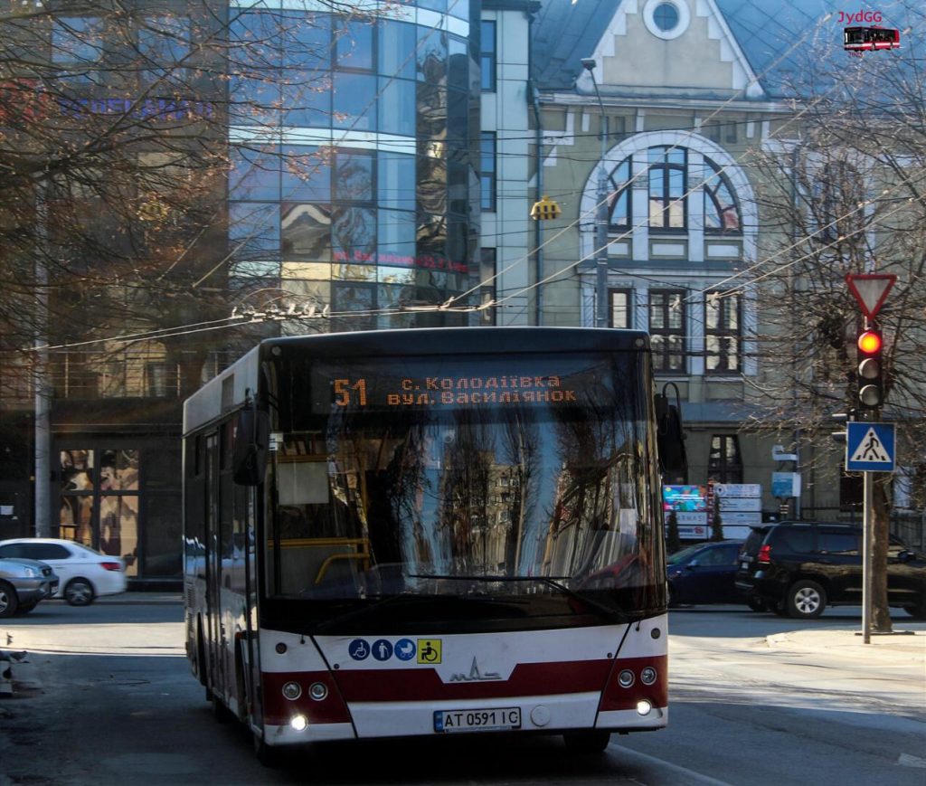 51 автобус Івано-Франківськ