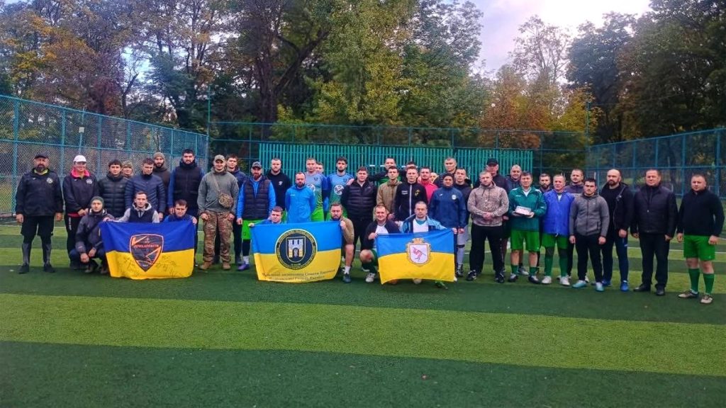 Турнір з мініфутболу серед військових та ветеранів війни відбувся на Надвірнянщині