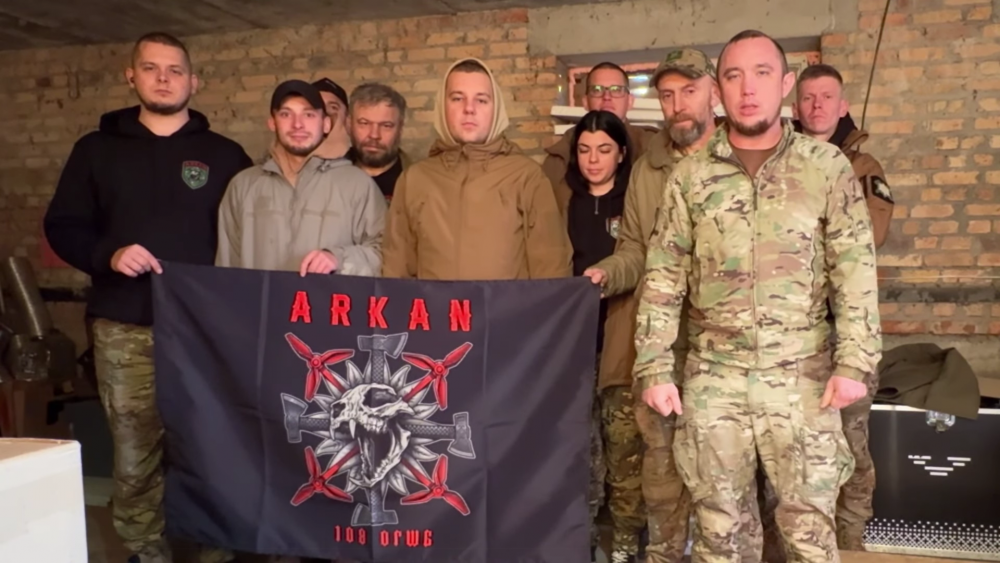 Пожертва, яку ми не чекали: батьки загиблого “едельвейса” передали 400 тисяч побратимам сина