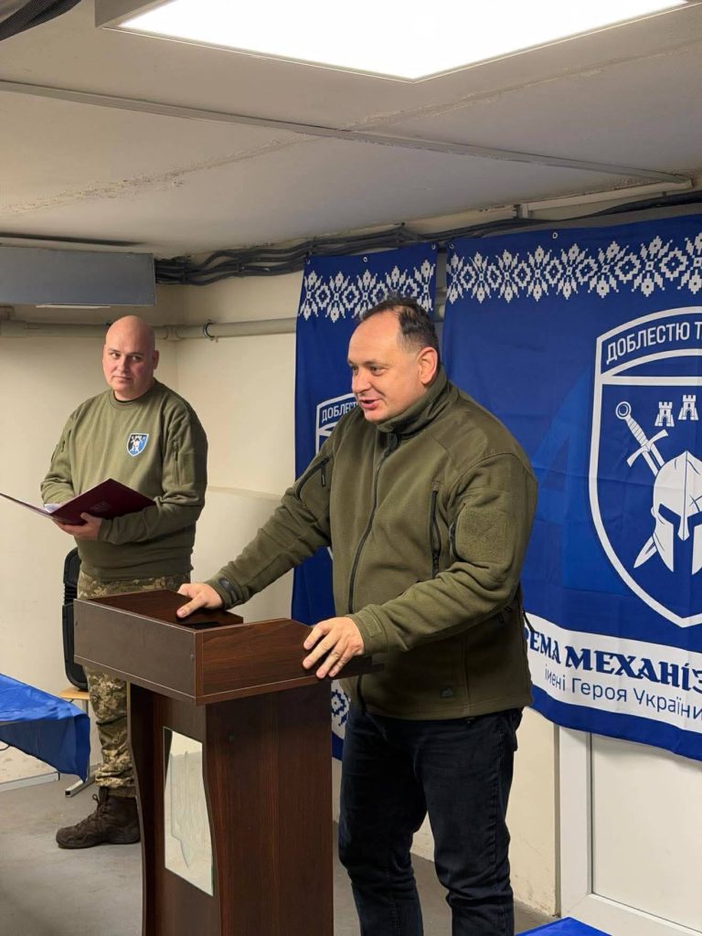 Міський очільник Івано-Франківська Руслан Марцінків зустрівся з захисниками України