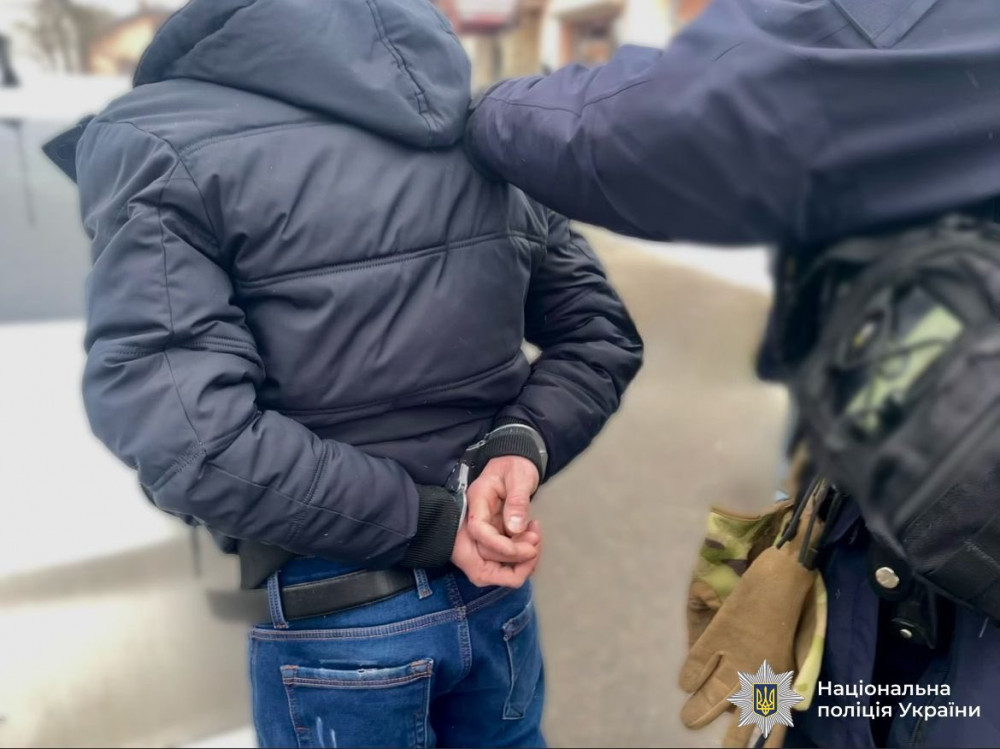 На Долинщині конфлікт за святковим столом призвів до загибелі чоловіка