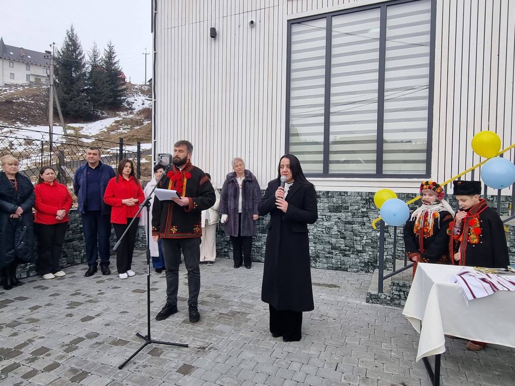 У селі Поляниця Надвірнянського району запрацював Центр базової медичної допомоги.