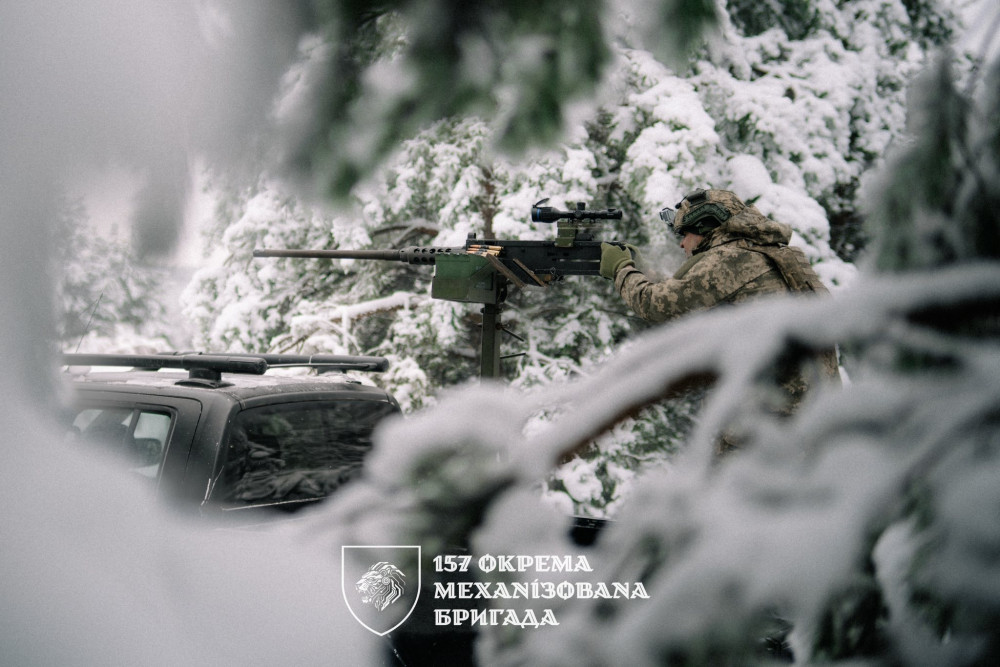 У Степногірську російські смертники з допомогою одного рюкзака знищують багатоповерхові будинки