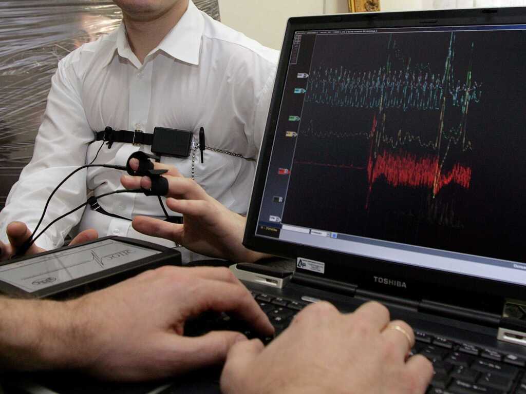 как полиграфолог видит ваши ответы при прохождении теста