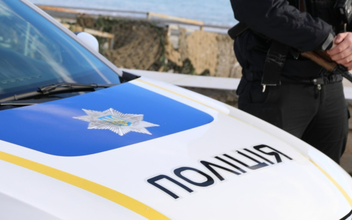 В Івано-Франківській області повідомили про вибухівку в трьох судах та університеті
