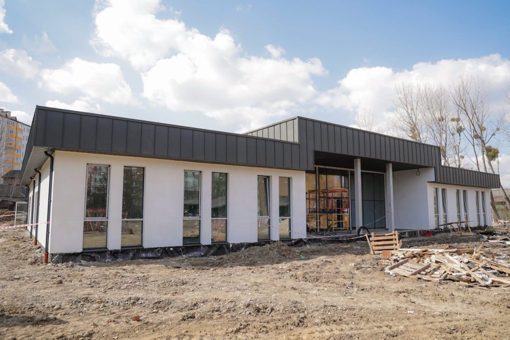 У Франківську інтенсивно продовжується зведення сучасного регіонального центру для ветеранів