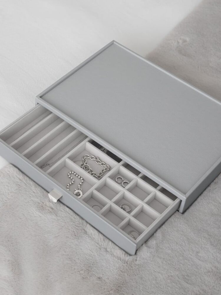 Скринька для прикрас Stackers Pebble Grey & Silver 75808