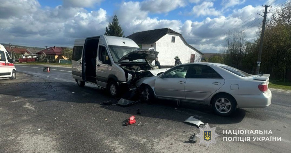 На Львівщині в аварії за участю буковинця постраждав прикарпатець