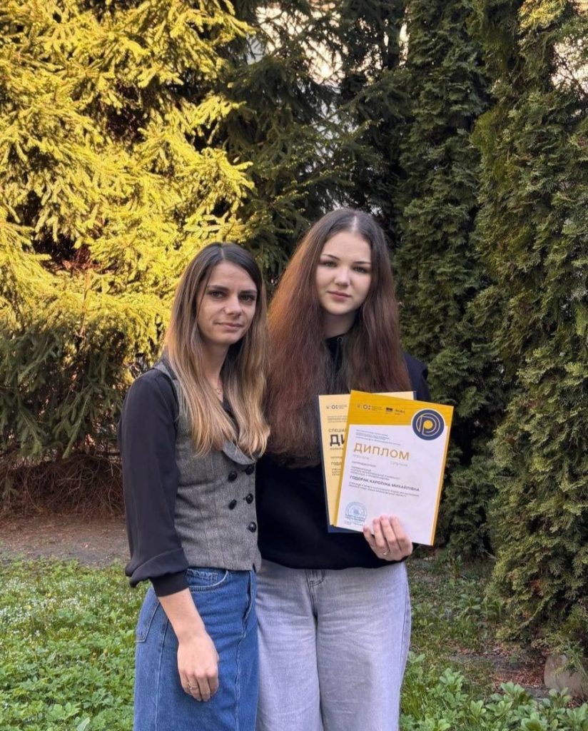 Кароліна Годорак з Калуша стала чемпіонкою України з правознавства серед ліцеїстів