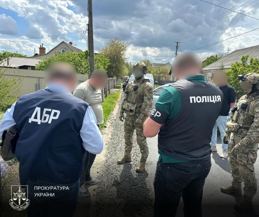 Втеча з армії за 8-15 тисяч доларів: викрили організаторів махінації