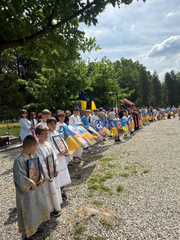 У Голині пройшла велика патріотична акція та колективна молитва