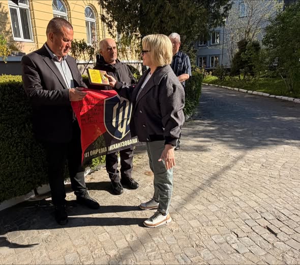 Надвірнянська міська рада отримала наступну вдячність від Захисників