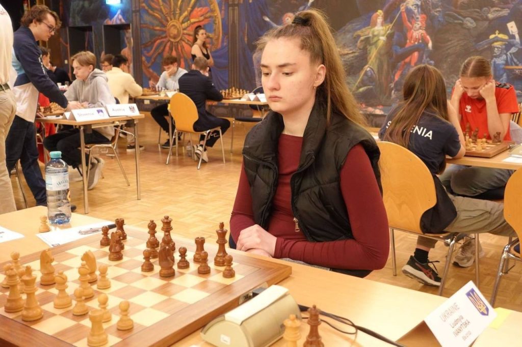 Людмила Іваницька з Прикарпаття виграла міжнародний шаховий турнір, отримавши золоту медаль