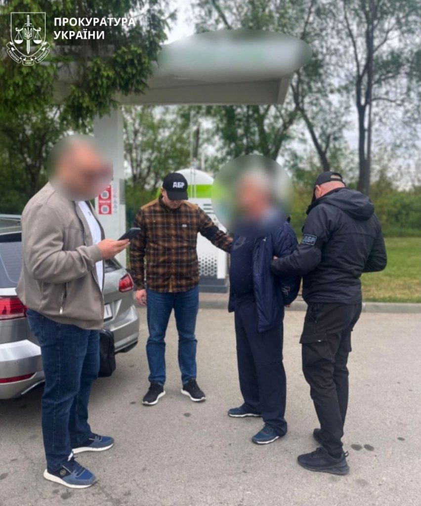 Адвоката з Коломиї звинувачують у шахрайстві через нібито 18 тисяч євро для прокурора