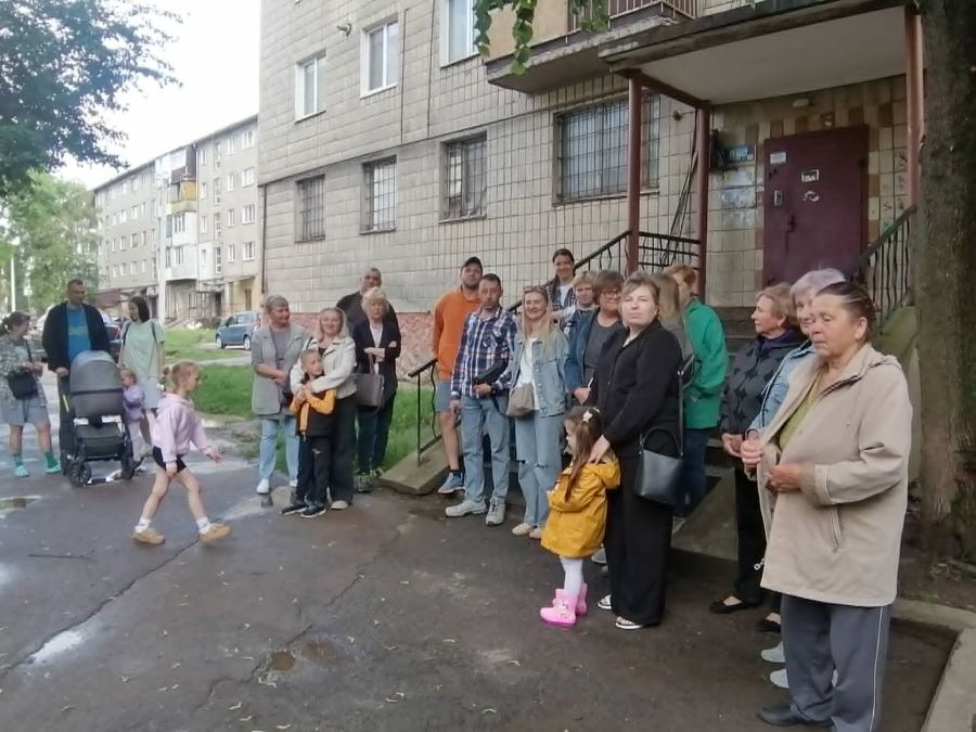 Муніципальна криза чи місцеве управління: як дев’ятиповерховий будинок у Калуші бореться з занепадом