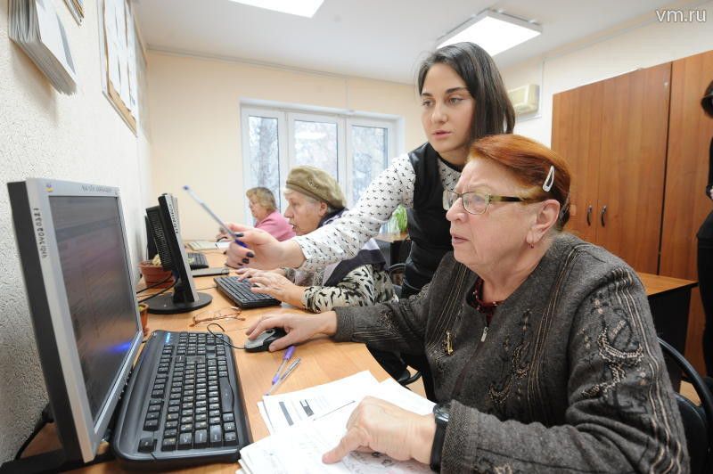 Безкоштовні курси цифрової грамотності в Калуші допоможуть впевнено користуватись смартфоном і комп’ютером