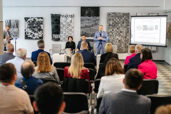 У Карпатському національному університеті імені Василя Стефаника пройшла VII Міжнародна науково-практична конференція «Сучасні політичні процеси: глобальний та регіональний контексти»