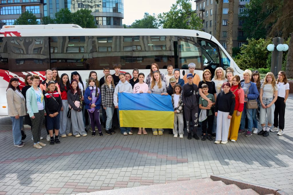 Діти військових Прикарпаття та загиблих Героїв поїхали на відпочинок у Хорватію