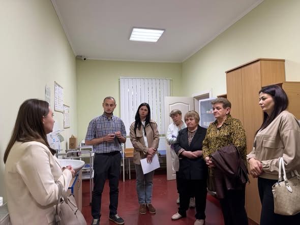 Експерти ОЦКПХ оцінювали впровадження інфекційного контролю та ефективність вакцинації у медзакладах Снятинського та Заболотівського районів