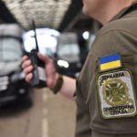 На кордоні між Україною та Польщею спостерігається скупчення автомобілів на виїзд з України