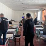 Виявили схему доставки наркотиків до Коломийської колонії через цукерки та паштет