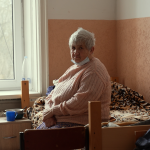 У селах Івано-Франківщини відновлюють занедбані будинки для переселенців