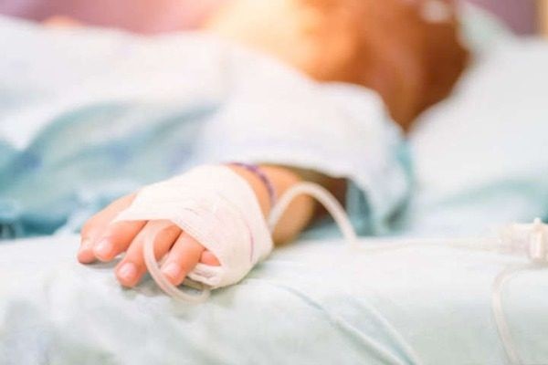 У Яблуниці на Прикарпатті госпіталізували дев’ятьох дітей із Херсонщини, які там відпочивали