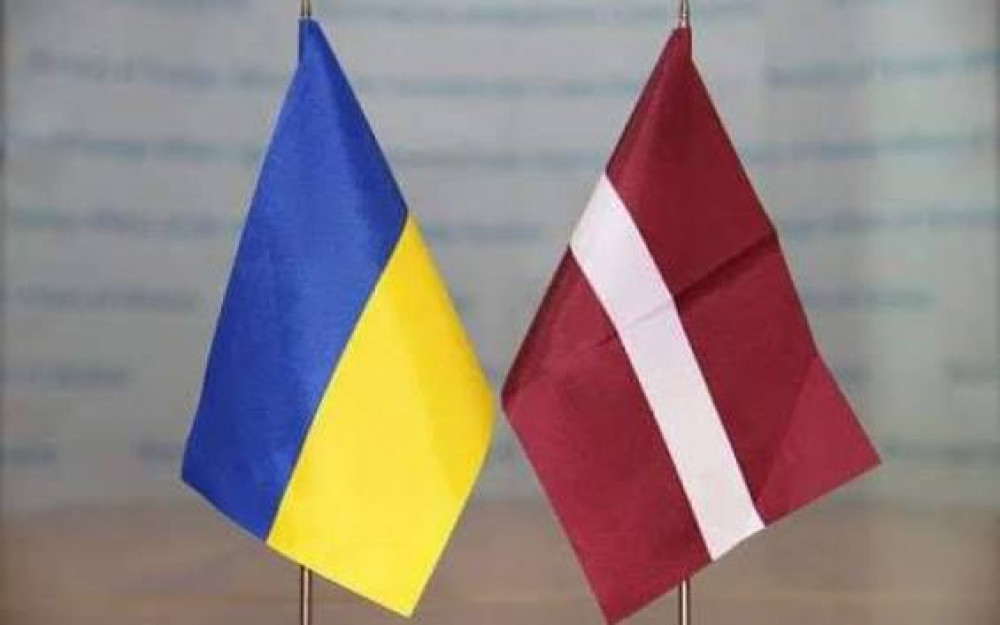 Латвія передала Україні архівні матеріали про німецькі поселення на Прикарпатті XIX–XX століть