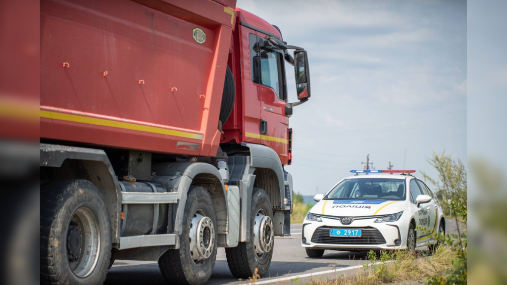 В Івано-Франківській області запроваджують обмеження на рух вантажних автомобілів