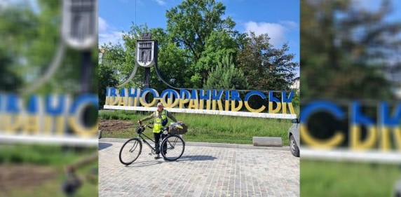 66-річний волонтер долає тисячі кілометрів, щоб зібрати пожертви