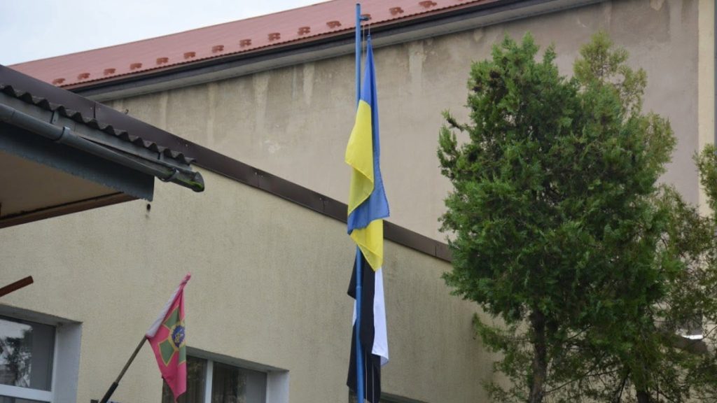 У навчальних закладах Надвірної піднімуть Прапор Надії