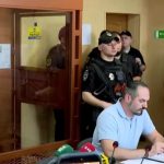 Прокурор повідомив, що за наказом Лучанова комбат Долголенко вбив двох цивільних і поховав їх на полігоні