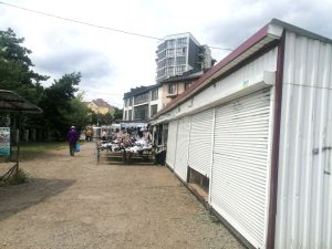 Калуська міськрада виграла суди: на вулиці Олени Пчілки планують демонтаж більше 30 торгових кіосків