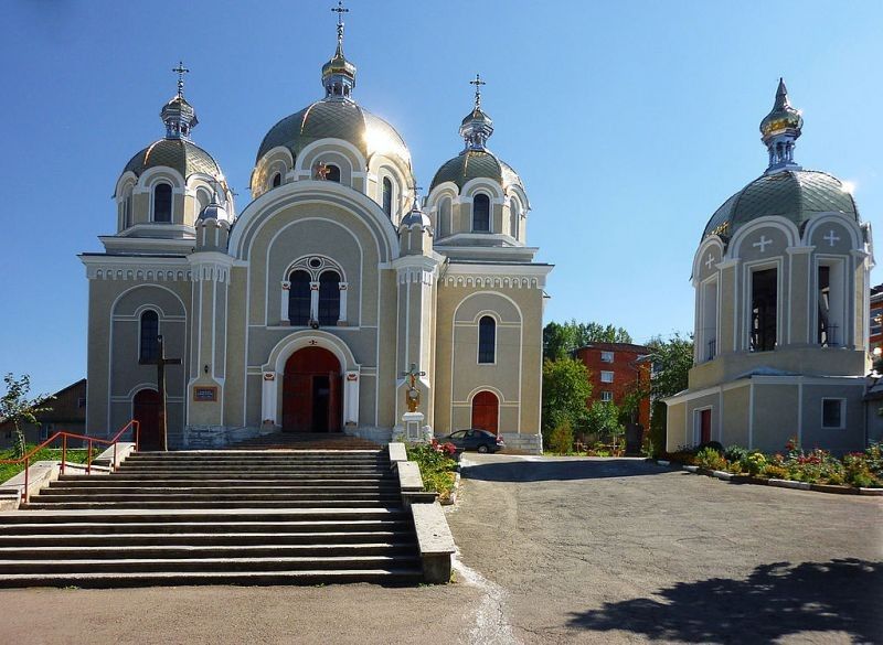 Зцілення тілесних ран і зміцнення духовності: до Калуша привезуть мощі Святого Івана Хрестителя