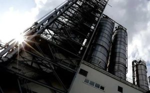 Справу “Костанзи”: “Карпатнафтохім” оскаржує судове рішення через відсутність постачання енергії