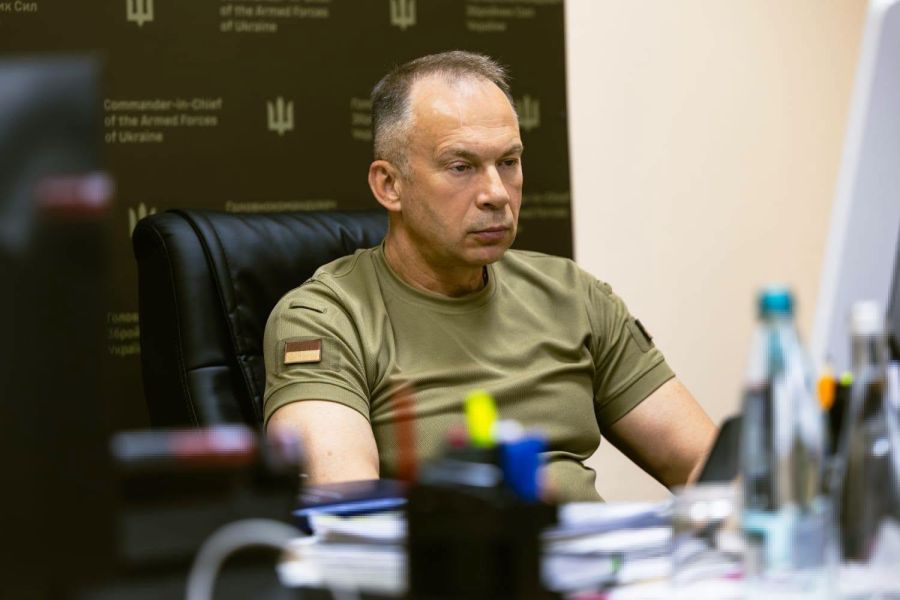 «Передаю війська, що рухаються вперед»: Олександр Сирський покидає посаду Головнокомандувача ЗСУ