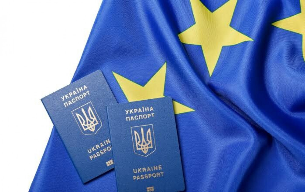 ЄС продовжив дію тимчасового захисту для частини українських біженців до 2028 року